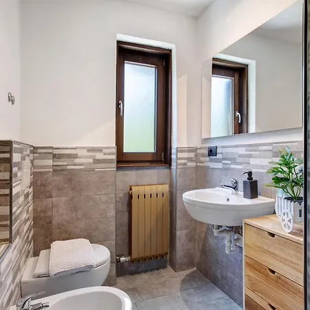 Maison Le Cre 4 *